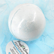 Load image into Gallery viewer, Fresh Klean Skin Peppermint Bath Bomb
